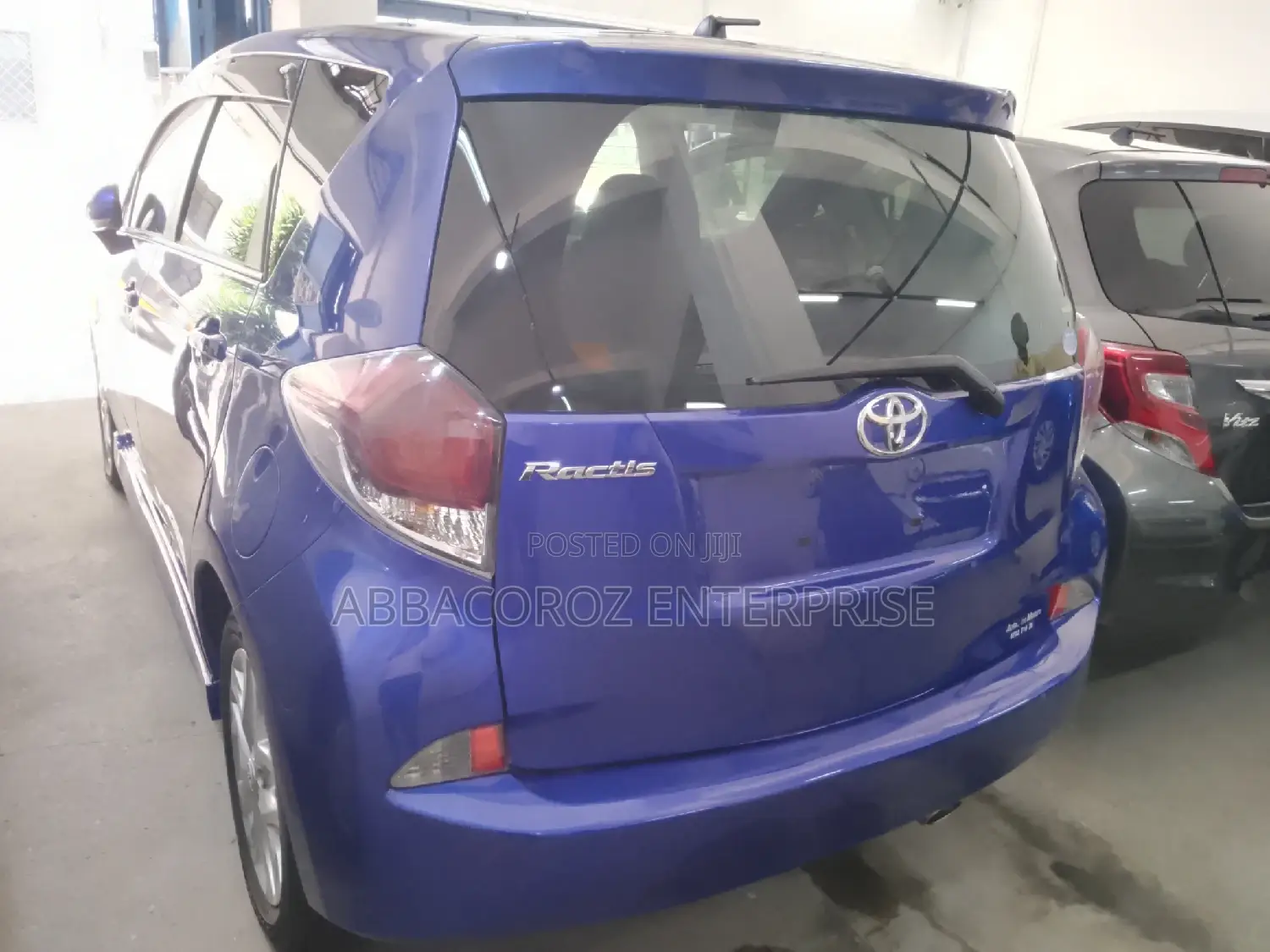 Toyota Ractis 2016 Blue