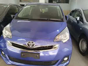 Toyota Ractis 2016 Blue