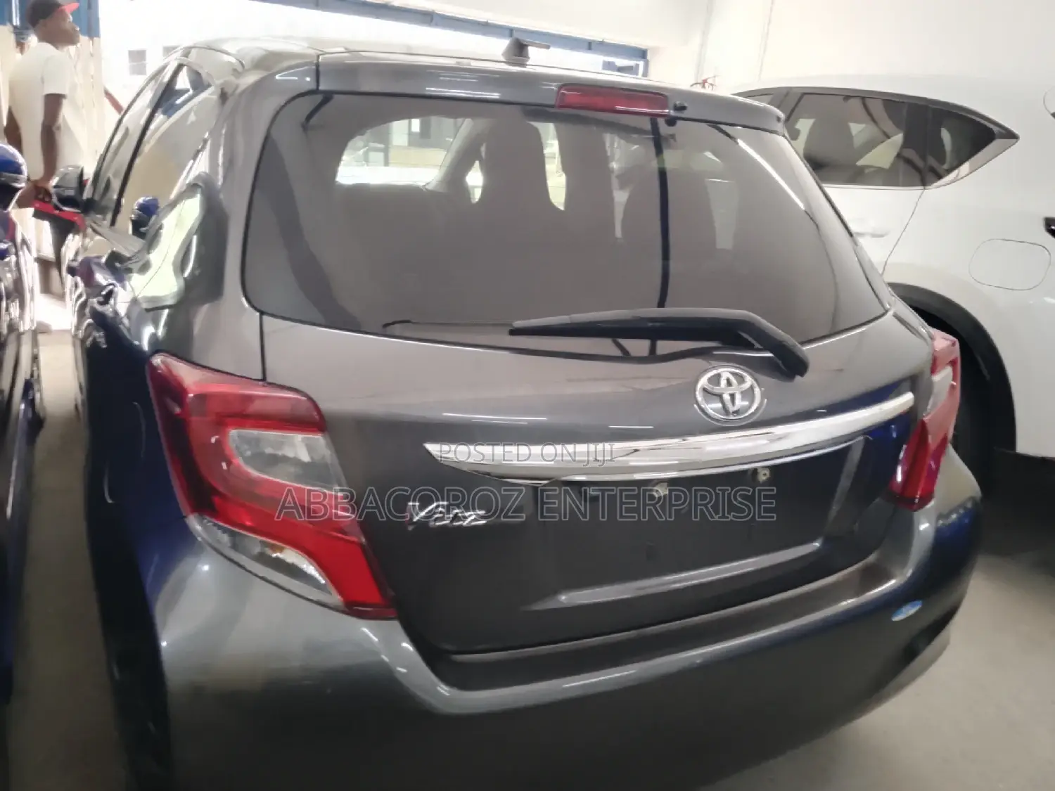 Toyota Vitz 2016 Gray