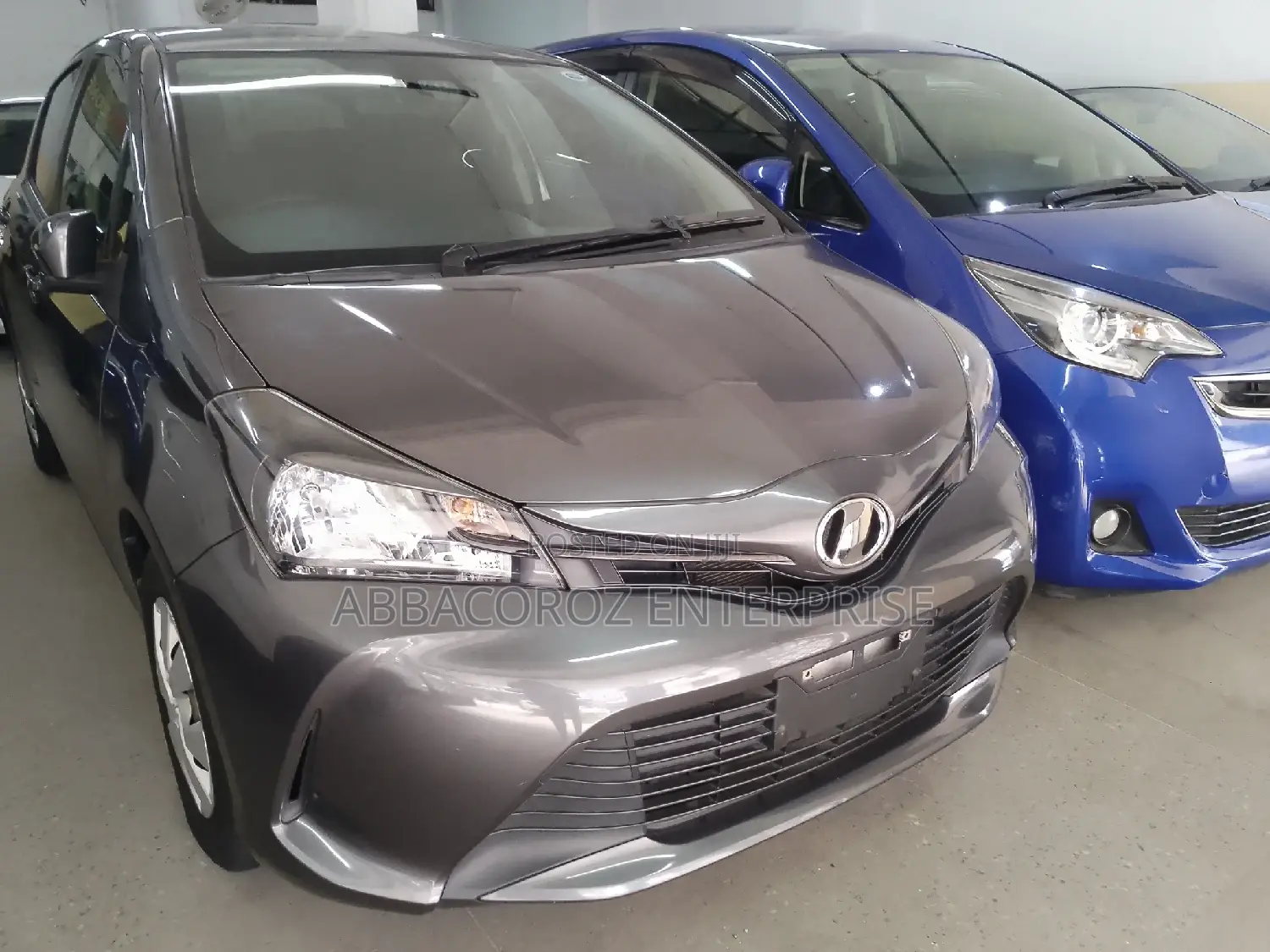 Toyota Vitz 2016 Gray