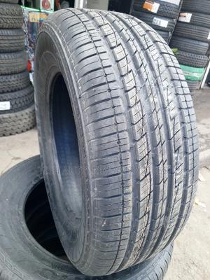 265/60r18 Kumho Tire - main view
