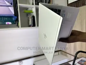 Laptop HP EliteBook 1030 G1 8GB Intel Core I7 SSD 256GB