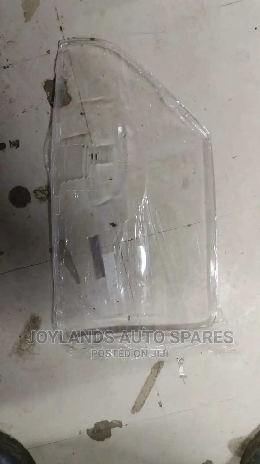 Voxy/Noah 2012-2013 Tail Lens (Clear)