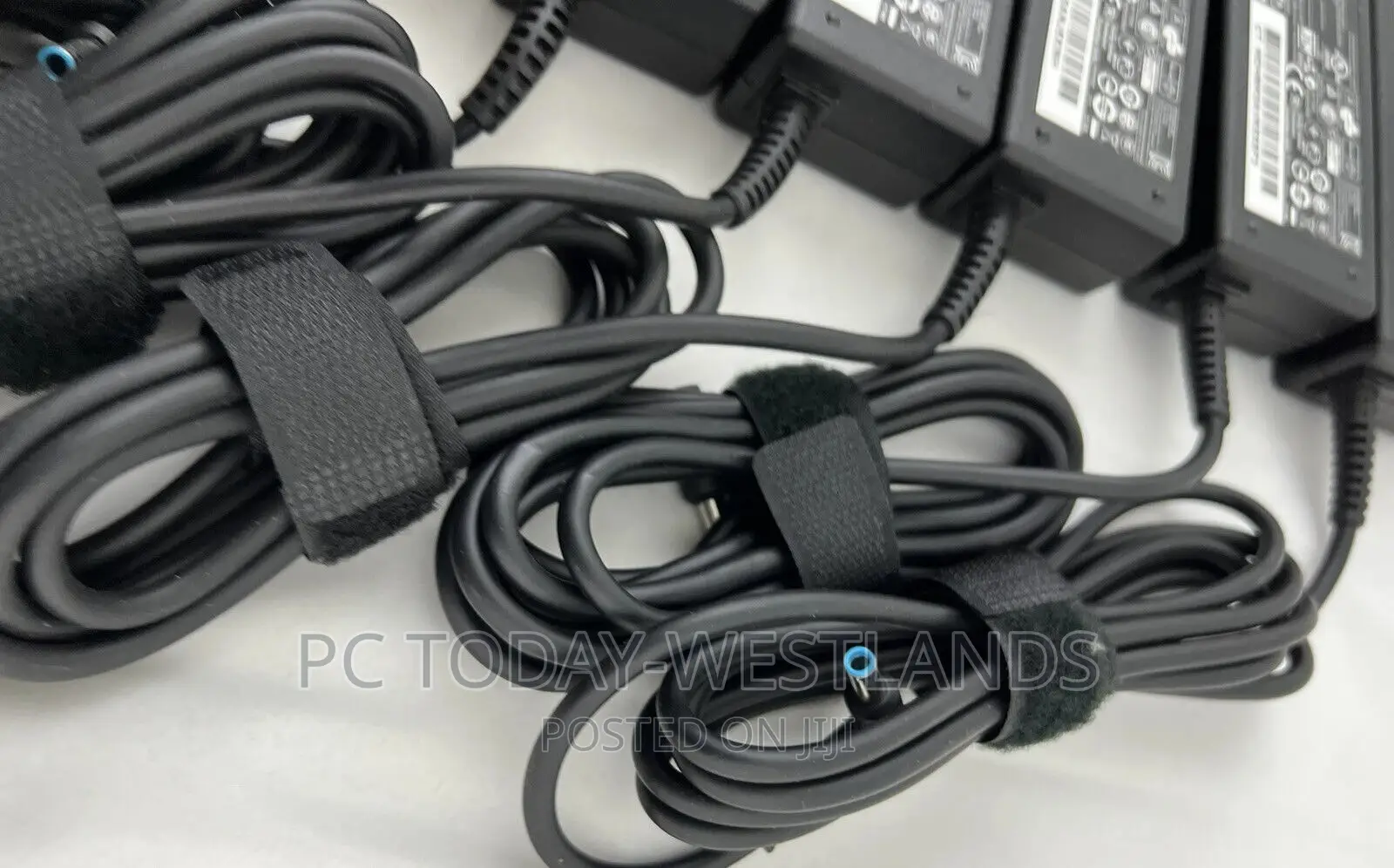 Original Blue Tip Ac Adapter 19.5V 3.33A 65W for HP Pavilion