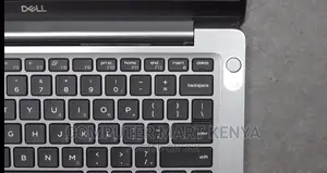 New Laptop Dell Latitude 7300 8GB Intel Core I5 SSD 256GB