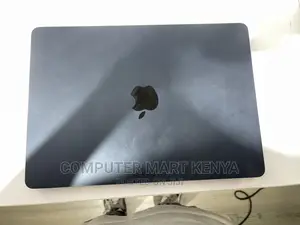New Laptop Apple MacBook Air 8GB Apple M2 SSD 256GB