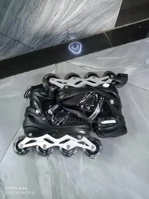 Skate Shoe