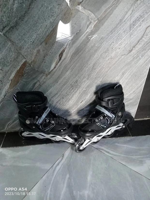 Skate Shoe - thumbnail 3