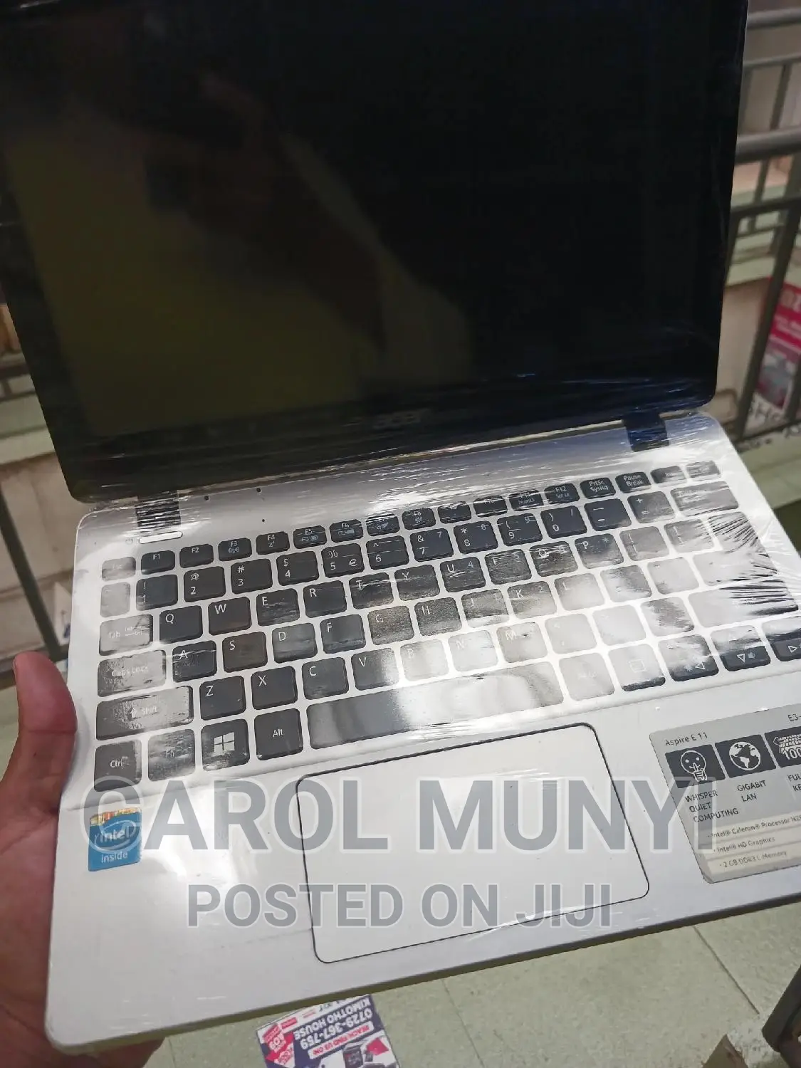 Laptop Acer Aspire E3 111 2GB AMD A4 HDD 500GB