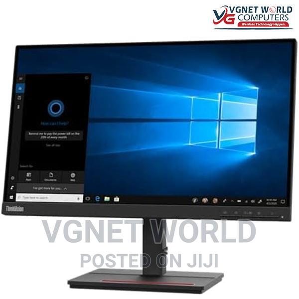 Lenovo 19" Monitor - main view