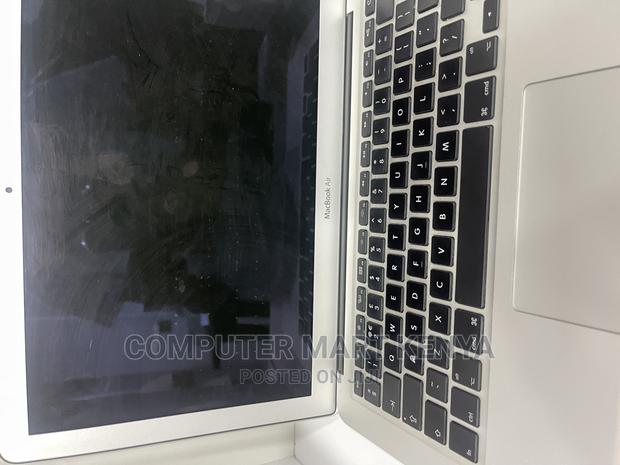 Laptop Apple MacBook Air 8GB Intel Core I5 SSD 256GB