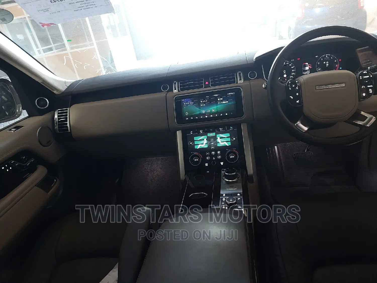 Land Rover Range Rover Vogue 2019 Black