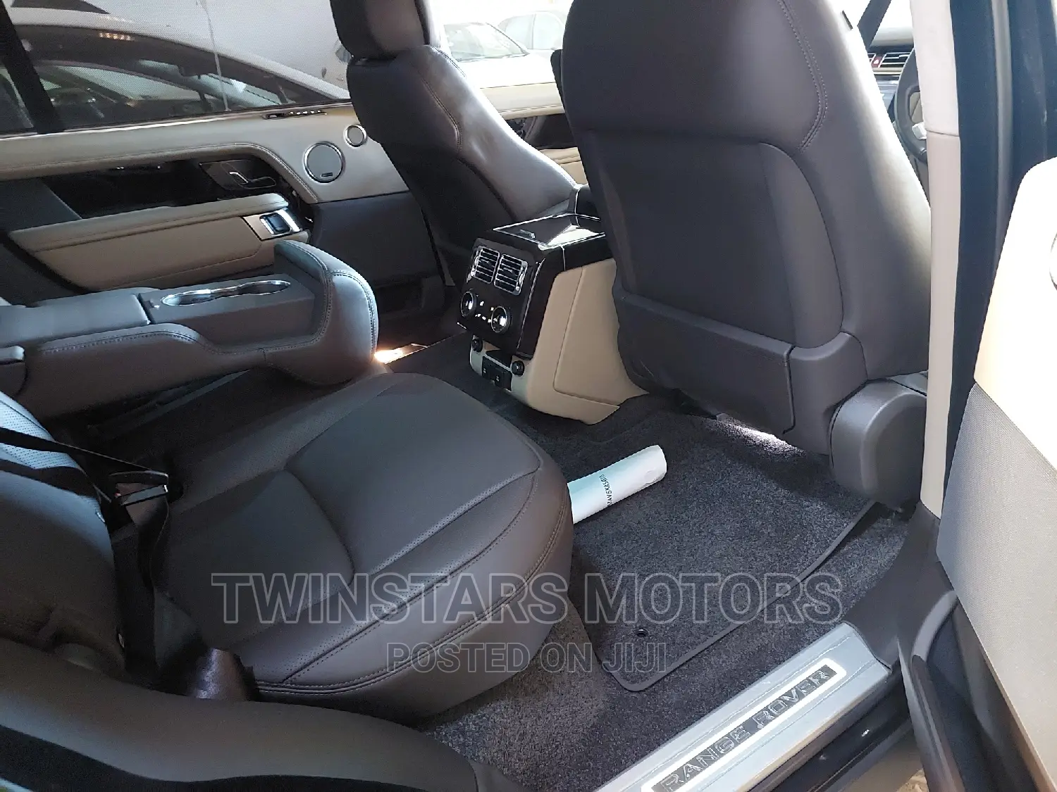 Land Rover Range Rover Vogue 2019 Black