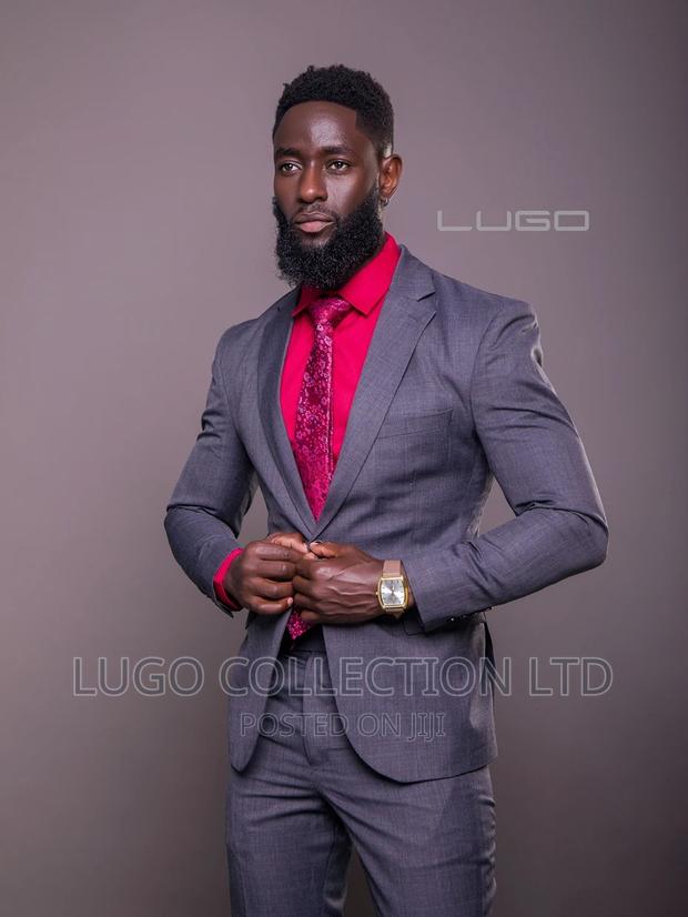 Custom Made Slim Fit Suits - thumbnail 5