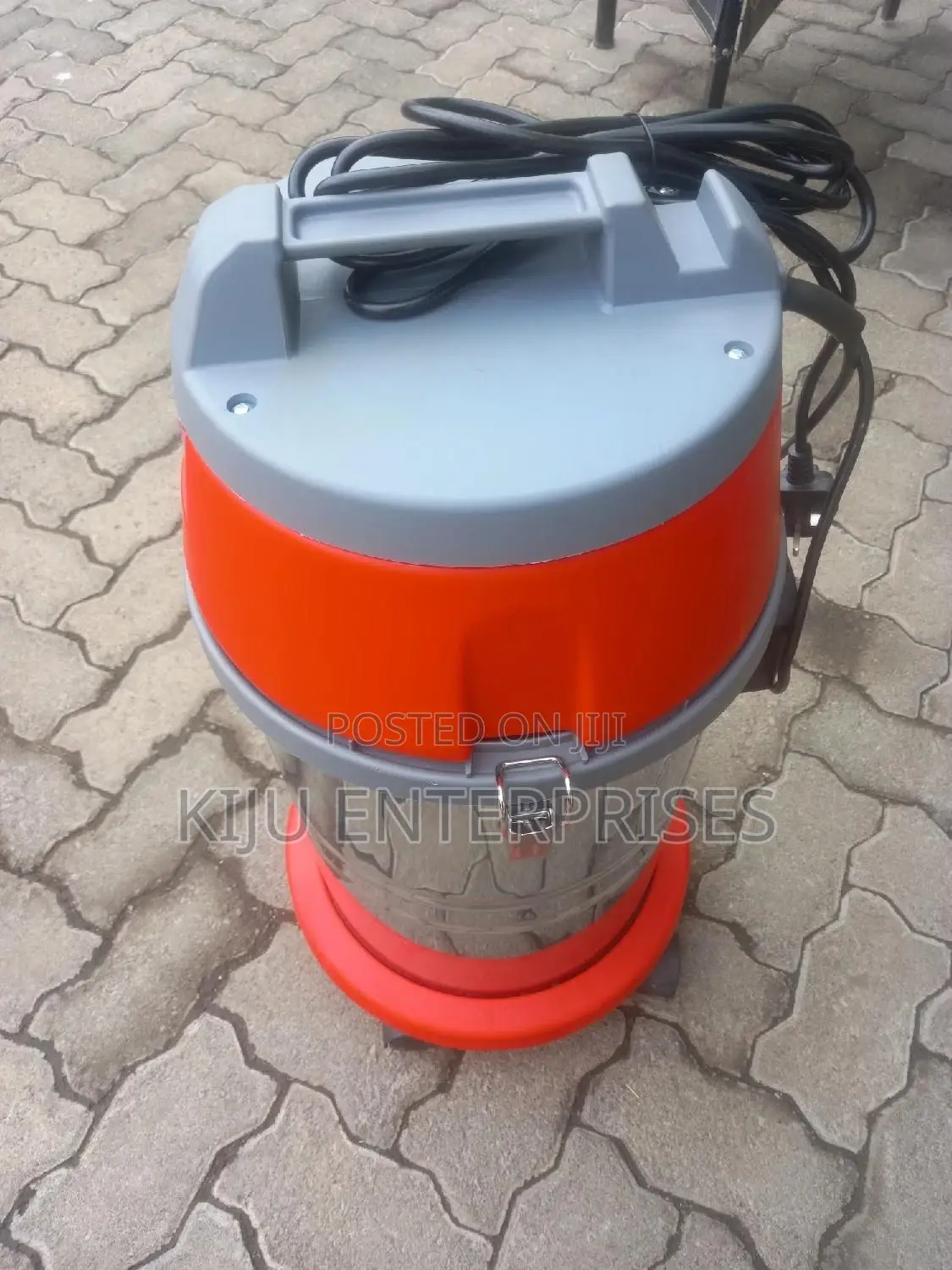 Tlac Vacuum Cleaning Machines, Availls