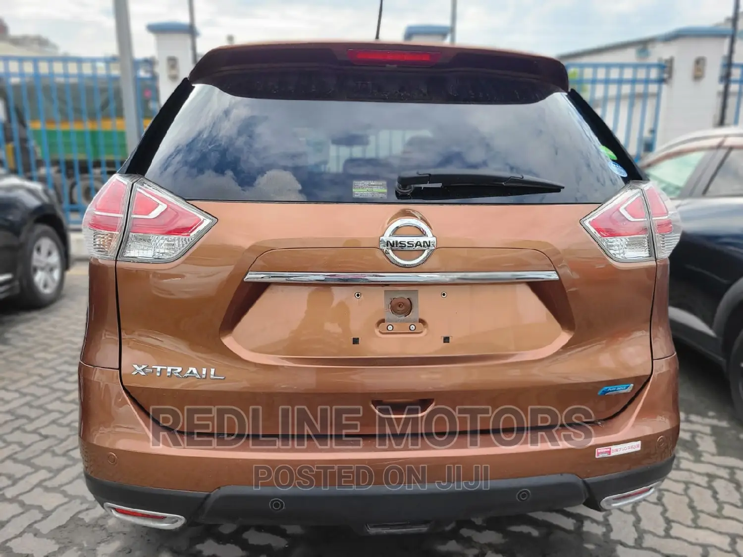 Nissan X-Trail 2016 Gold