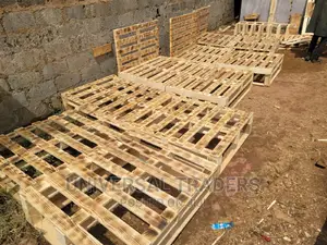 Wooden Pallet Beds - Detachable Pallet Bed - 4x6 Pallet Bed