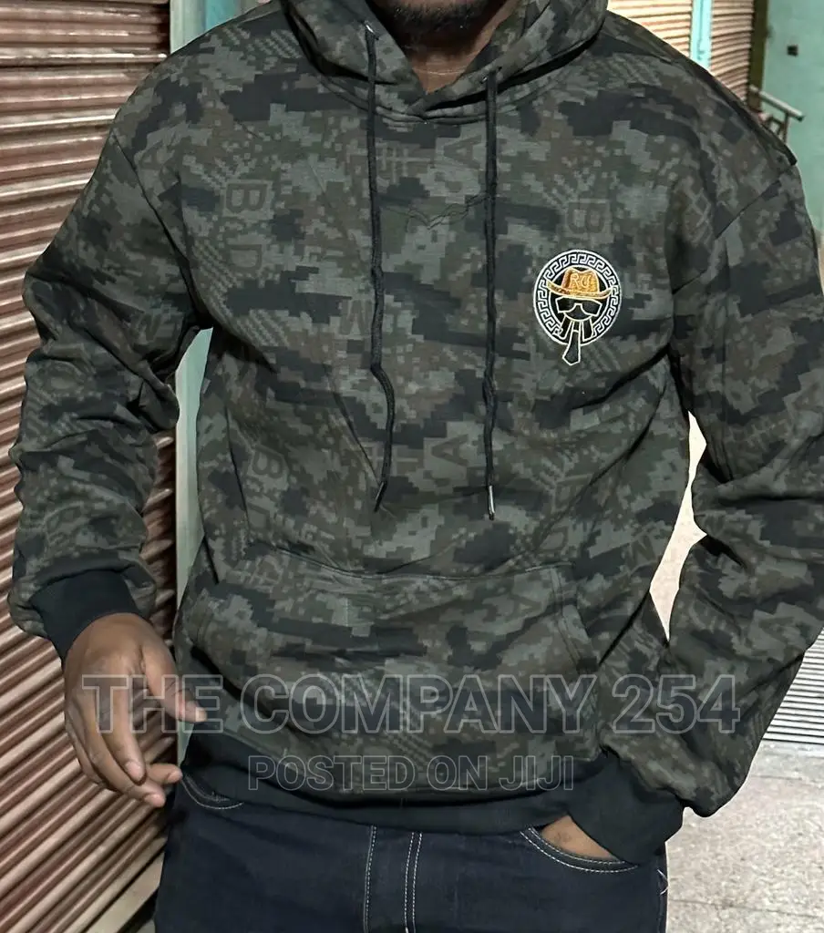 Designer Quality Unisex Warm Heavy Classic Hoodies.