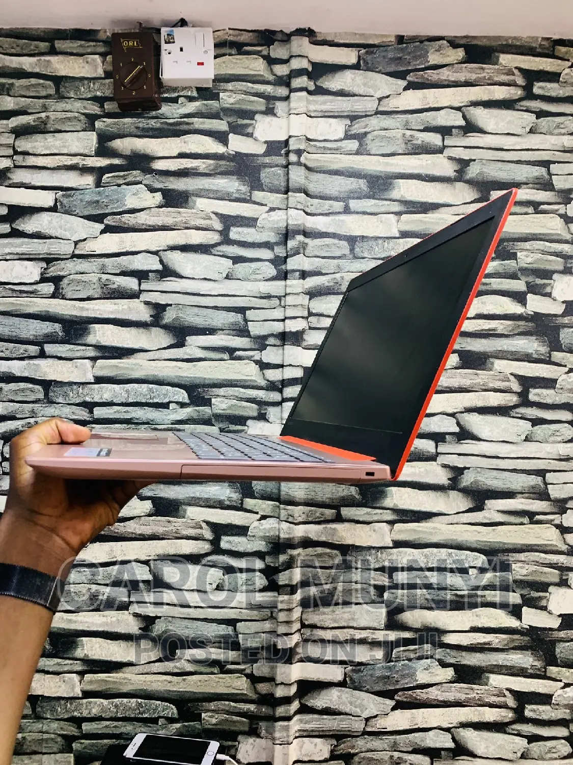 New Laptop Lenovo Ideapad 3 4GB Intel Celeron HDD 500GB