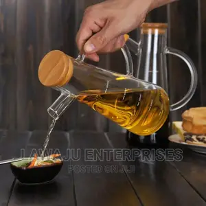 580ml Glass Oil/Vinegar Jar With Bamboo Lid