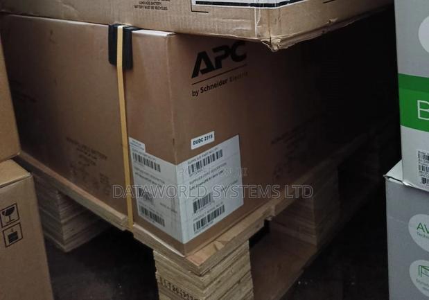 APC Smart-Ups SRT 5000va 5kva 230V Srt5kxli Rackmount - main view