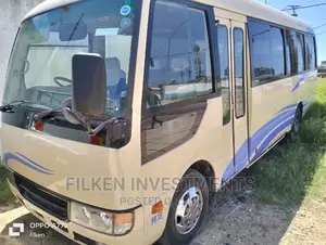 Mitsubishi Fuso Rosa 2016 Beige
