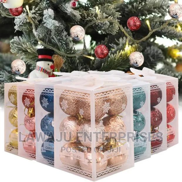 12pcs Christmas Tree Balls Decorations - main view