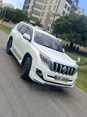Toyota Land Cruiser Prado 2.7 i 2012 White