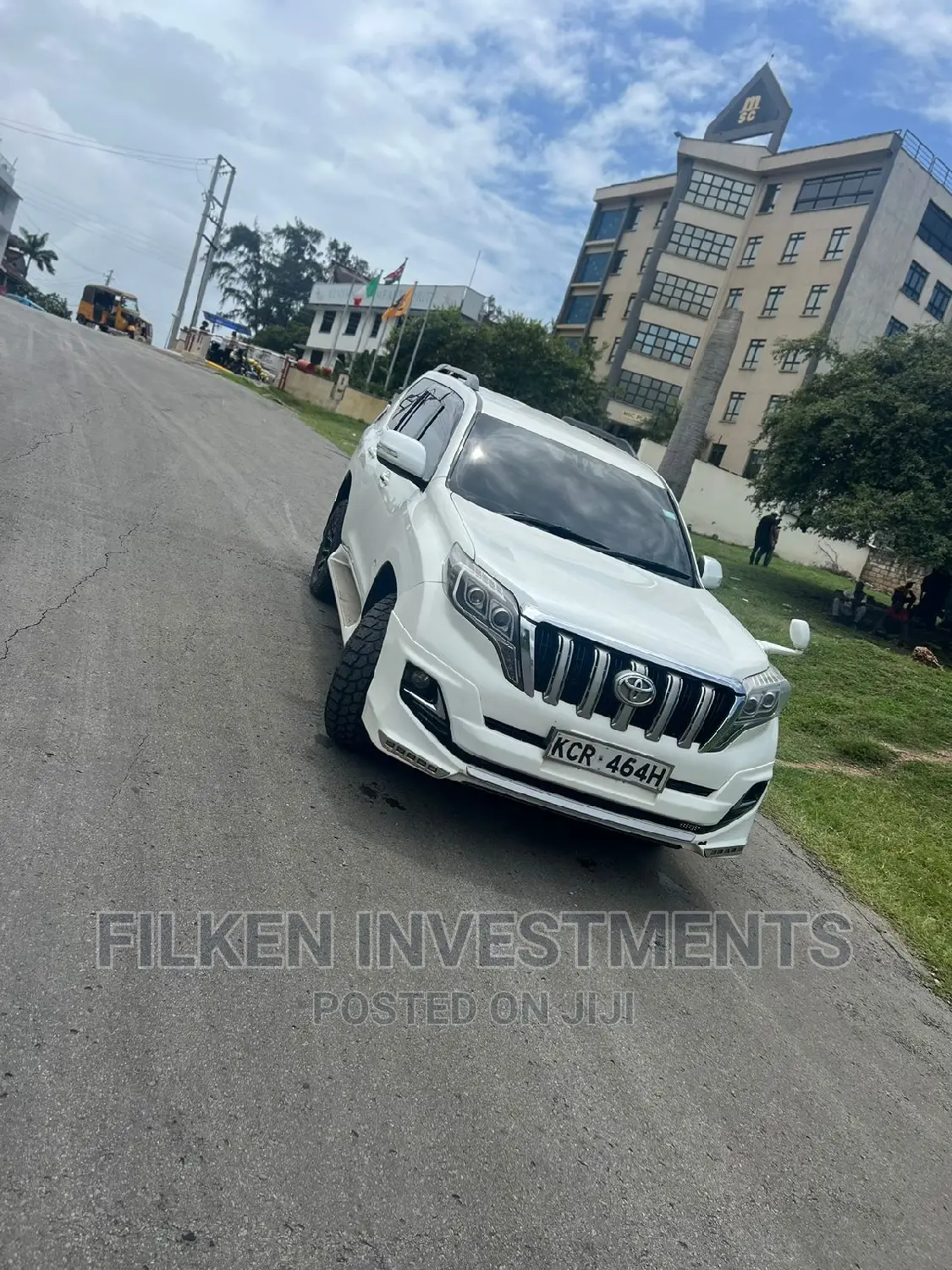 Toyota Land Cruiser Prado 2.7 i 2012 White