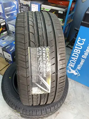 275/40r20 Blackhawk Tyre