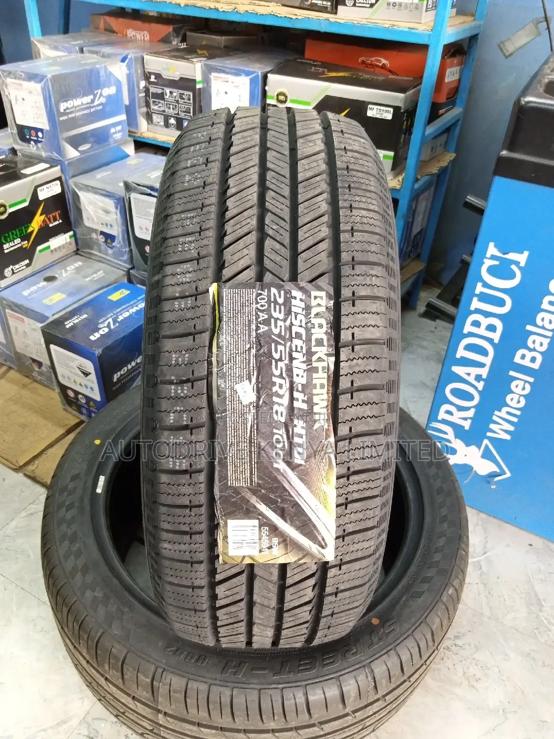 235/55r18 Blackhawk Tyre