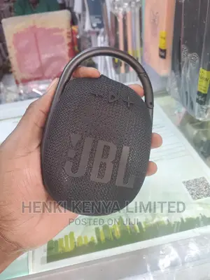 JBL Clip 4