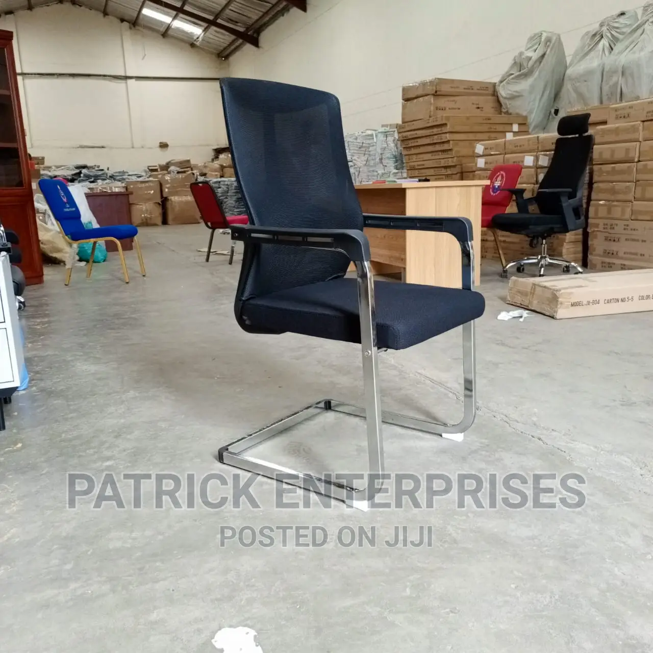 Morden Visitors Office Chair