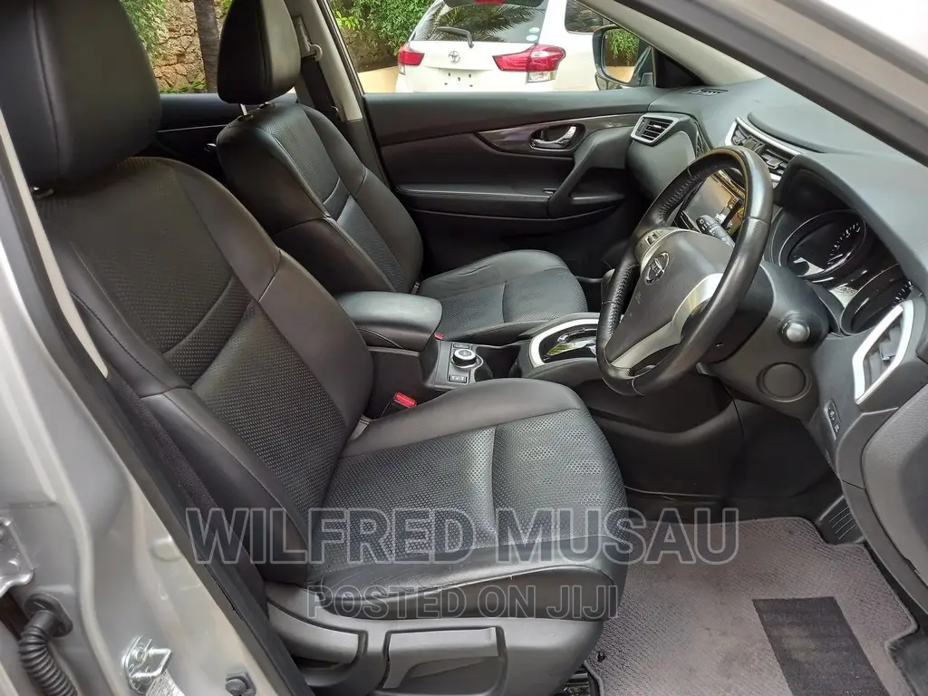 Nissan X-Trail 2.0 Petrol AWD 2016 Silver
