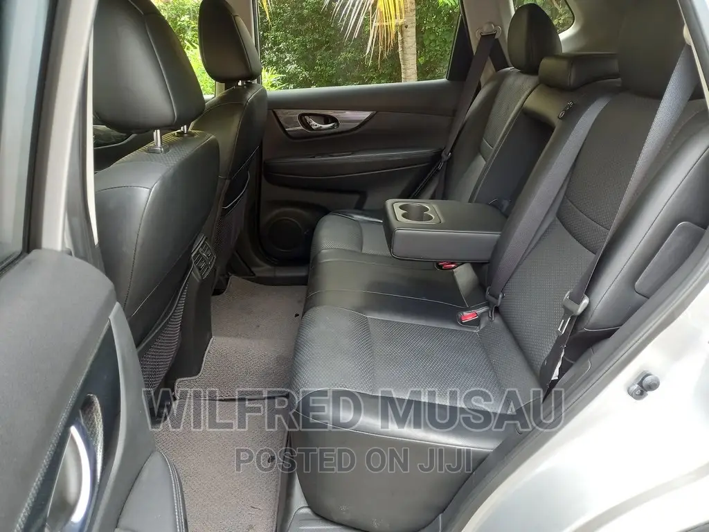 Nissan X-Trail 2.0 Petrol AWD 2016 Silver