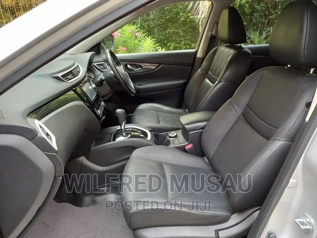 Nissan X-Trail 2.0 Petrol AWD 2016 Silver