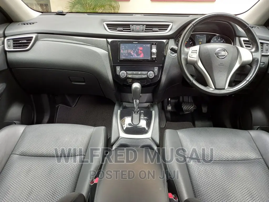 Nissan X-Trail 2.0 Petrol AWD 2016 Silver