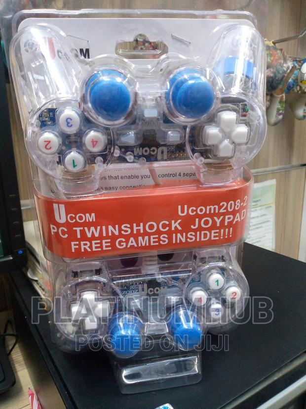 Ucom PC Twinshock Joypad - main view