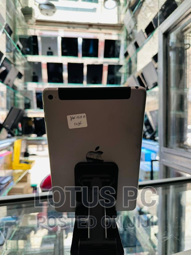 Apple iPad mini 4 128 GB Gray - thumbnail 2