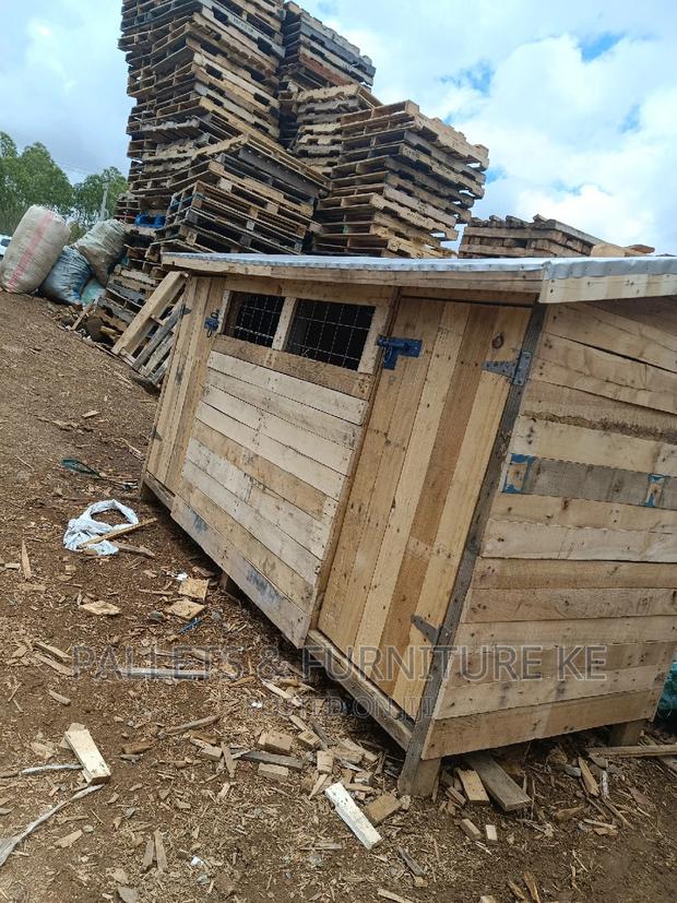 Boarbel/ German Shepherd Cage / House - thumbnail 3