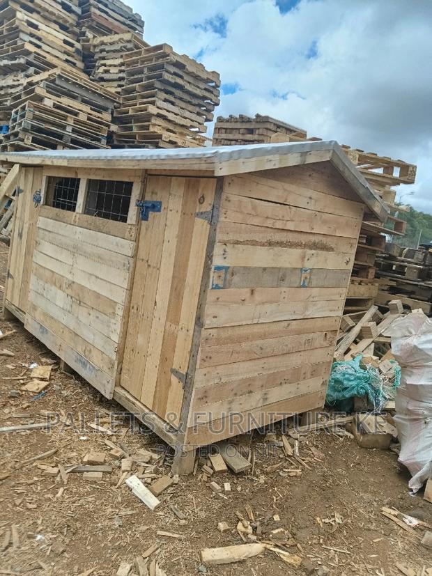 Boarbel/ German Shepherd Cage / House - thumbnail 4