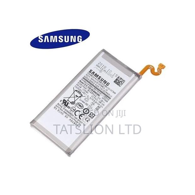 Samsung A50 Battery Replacement - thumbnail 2