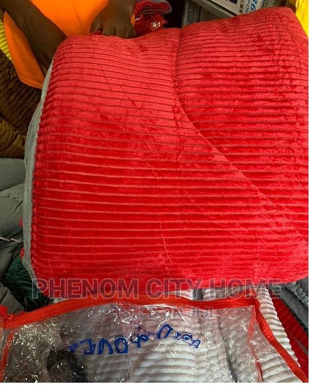 Red Velvet Duvet Set - thumbnail 2