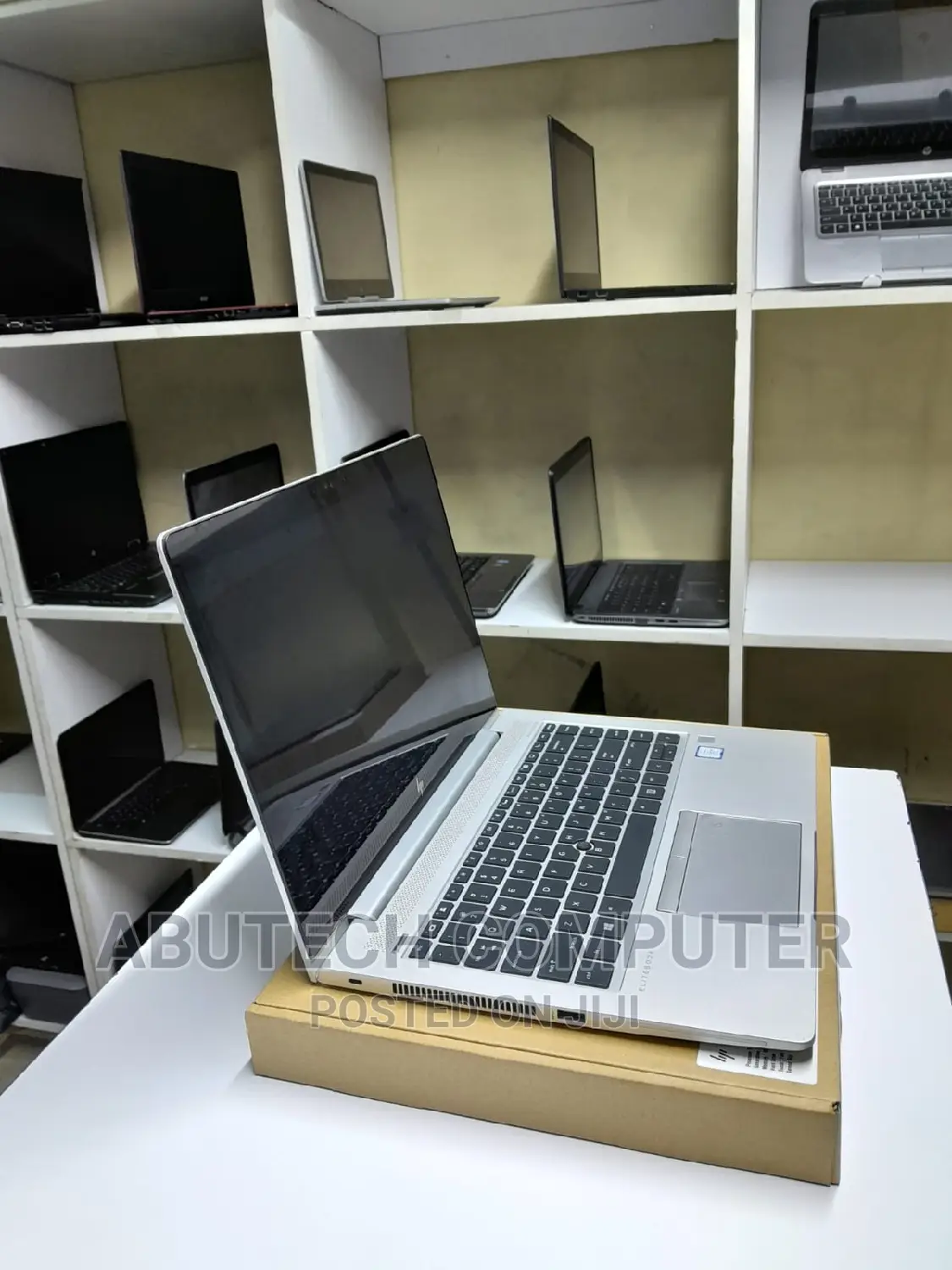 New Laptop HP EliteBook 840 G5 8GB Intel Core I5 SSD 256GB