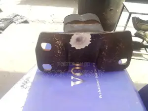 Toyota Rush Engine Mounting