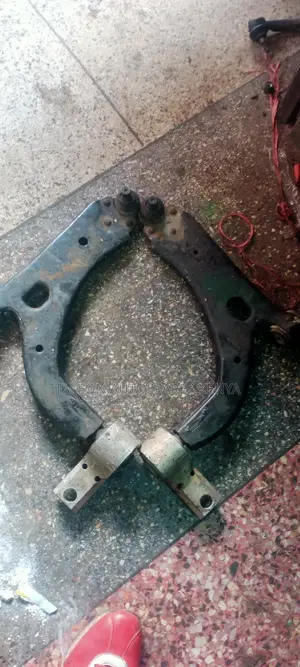Mazda Demio 2005 Arms