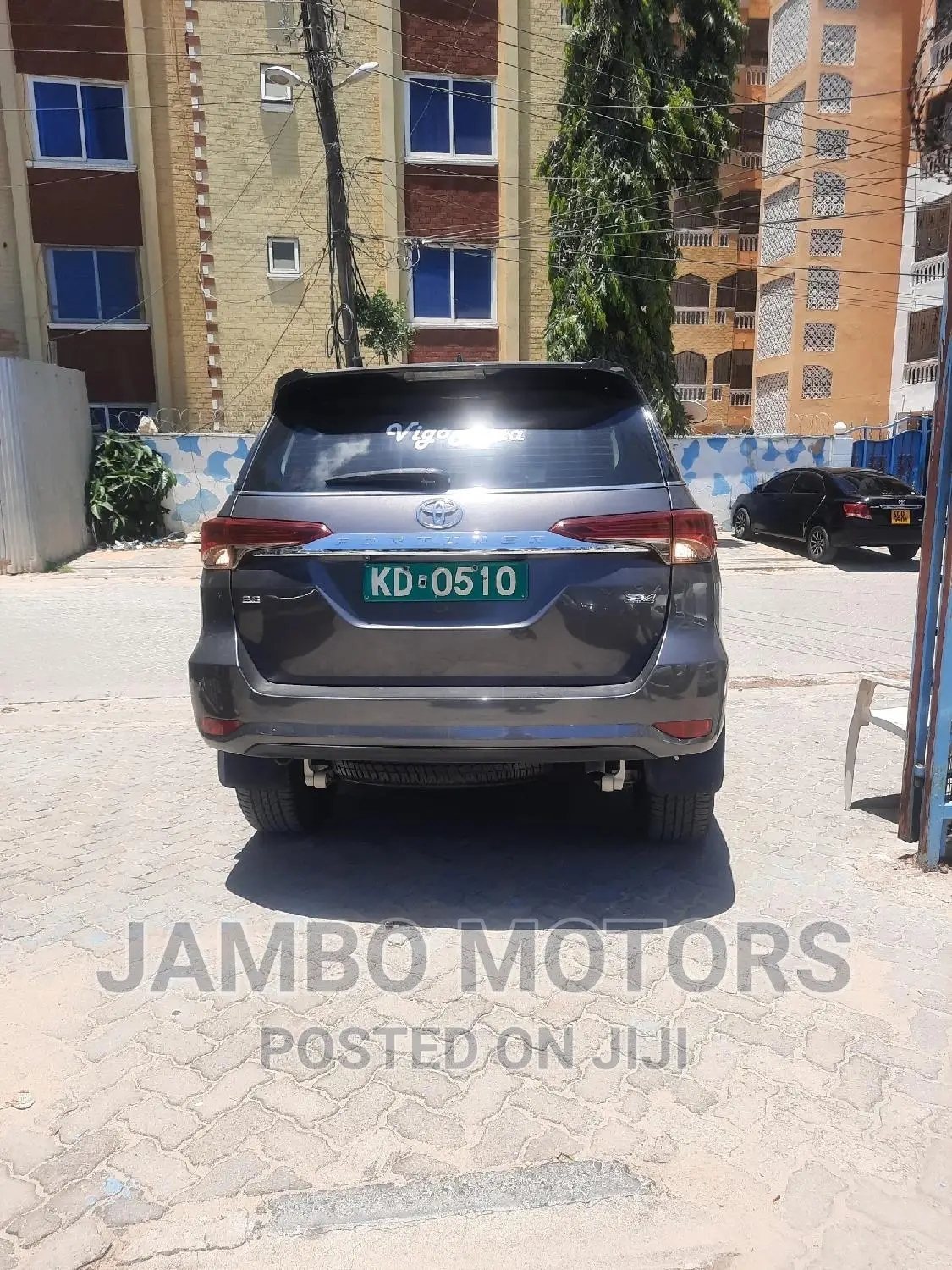 Toyota Fortuner 2.8 D AWD 2016 Silver