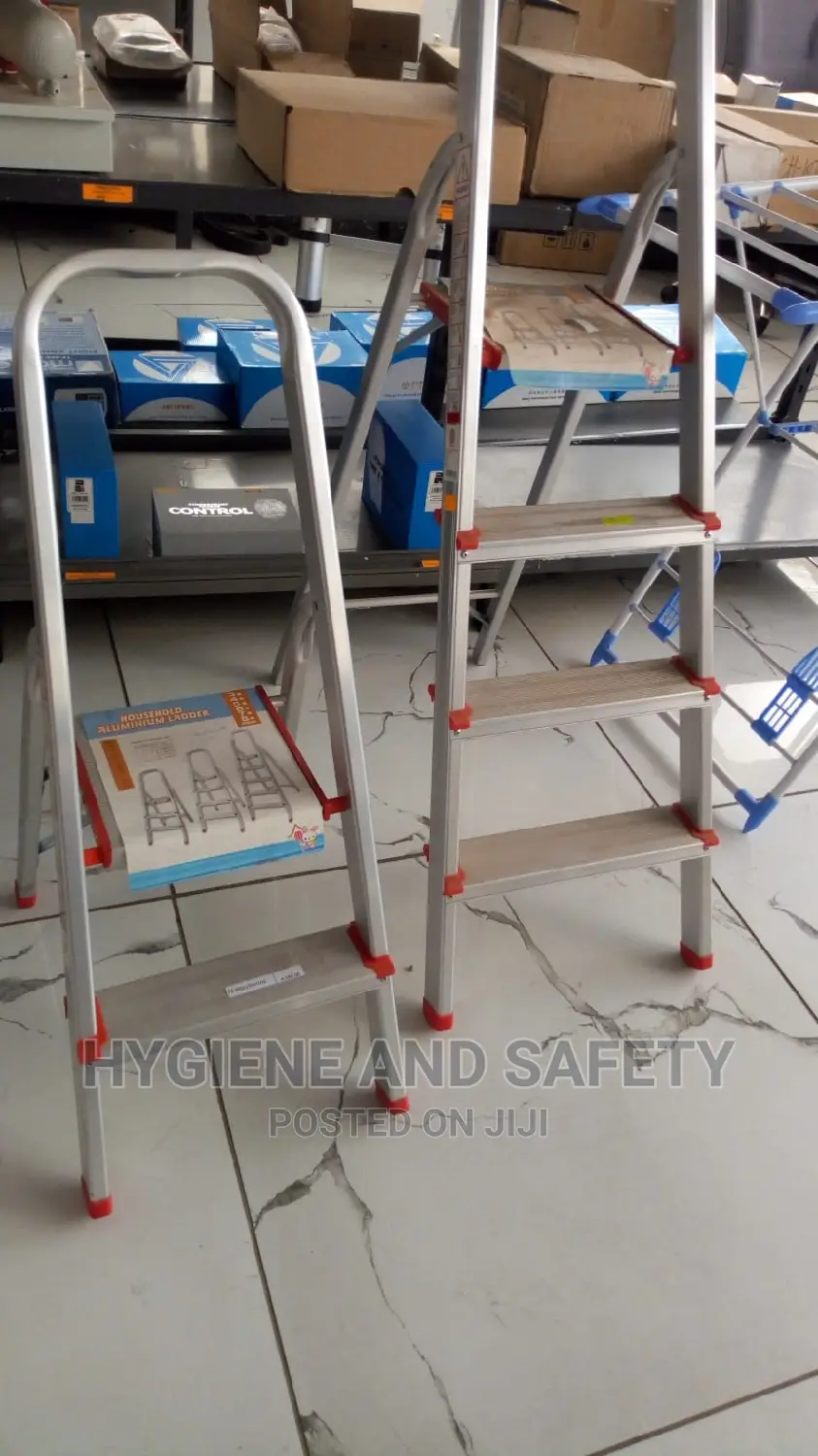 2-Step Ladder(Aluminium Handle)
