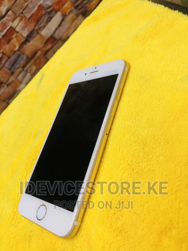 Apple iPhone 8 64 GB Silver - thumbnail 2