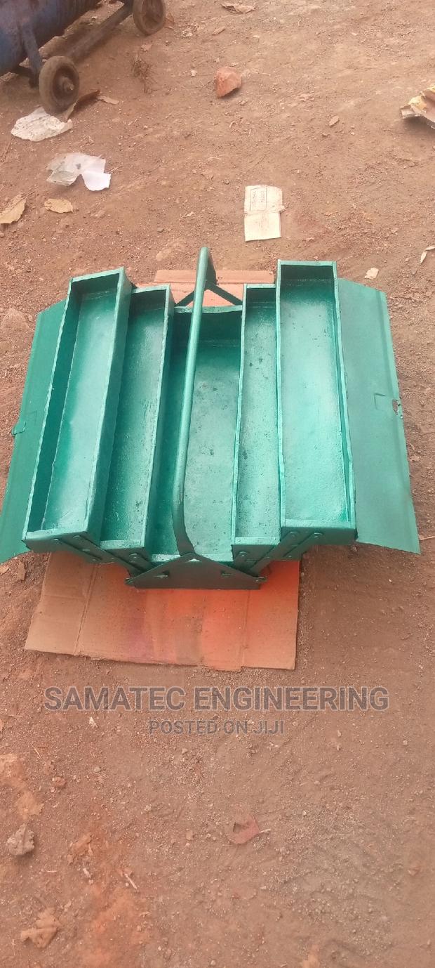 Tool Box in Good Condition - thumbnail 2